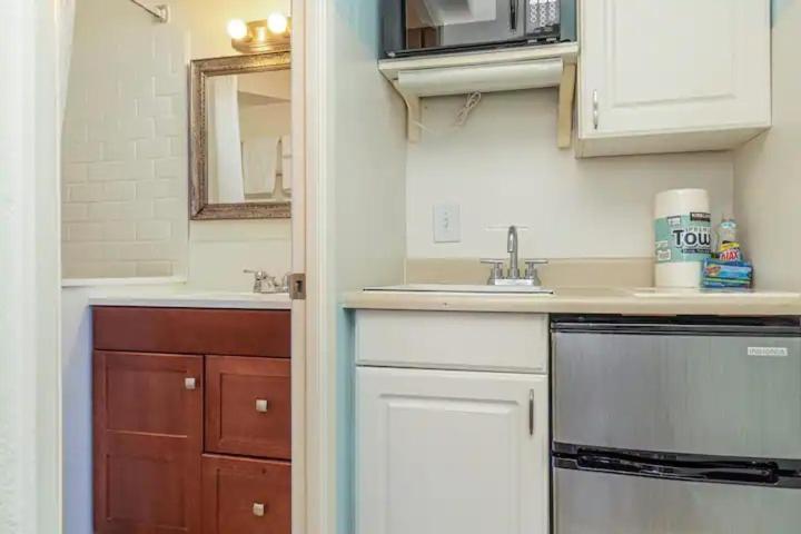 Hawaiian Monarch 2703B Condo โฮโนลูลู ภายนอก รูปภาพ